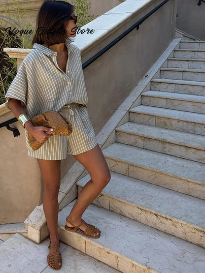 Refined Striped Shorts Set – Effortless Elegance in a Chic Silhouette
