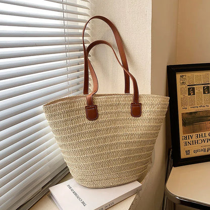 Luxury Straw Woven Tote – Elegant & Spacious Summer Handbag