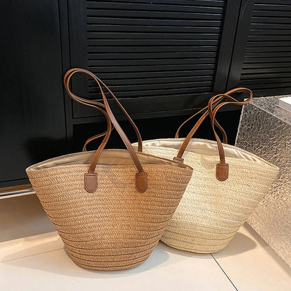 Luxury Straw Woven Tote – Elegant & Spacious Summer Handbag
